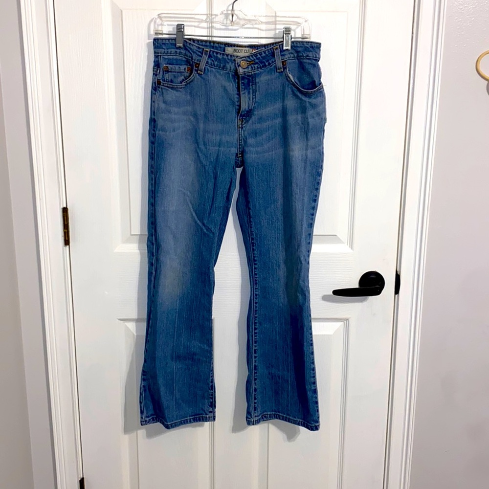 Women’s vintage bootcut Levi’s jeans size 12M (31” waist) GUC lots of life left